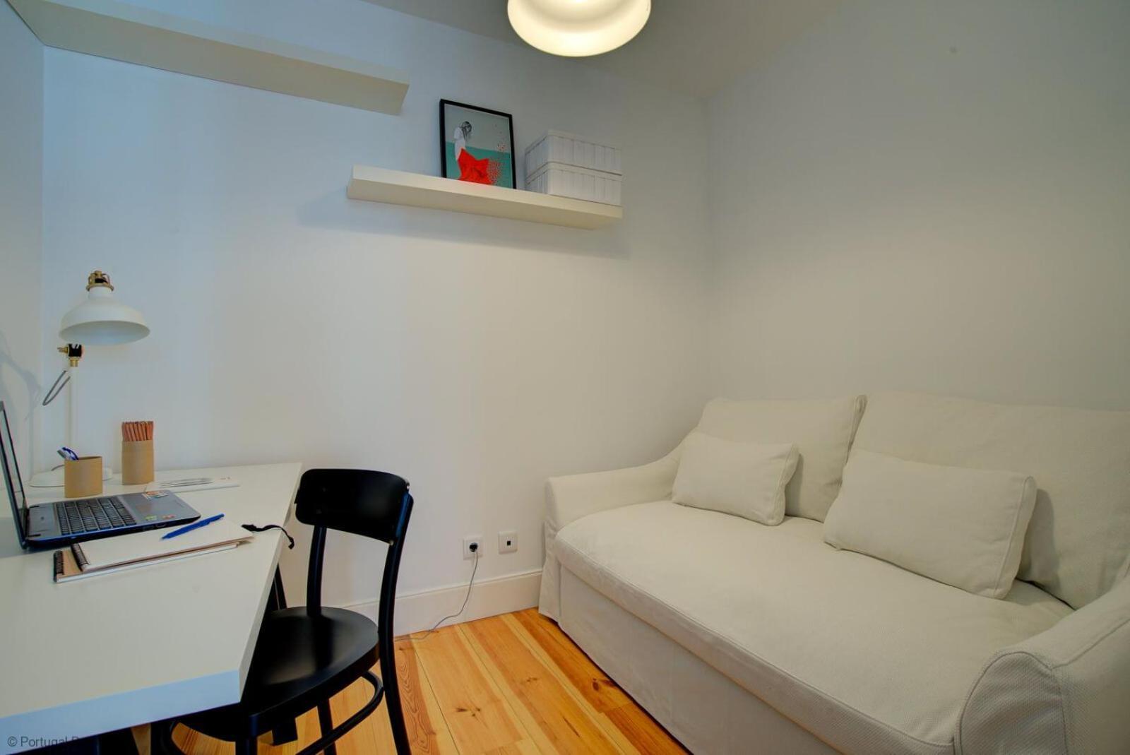 Tracey & Neill'S Place In Principe Real Lisbon Bagian luar foto