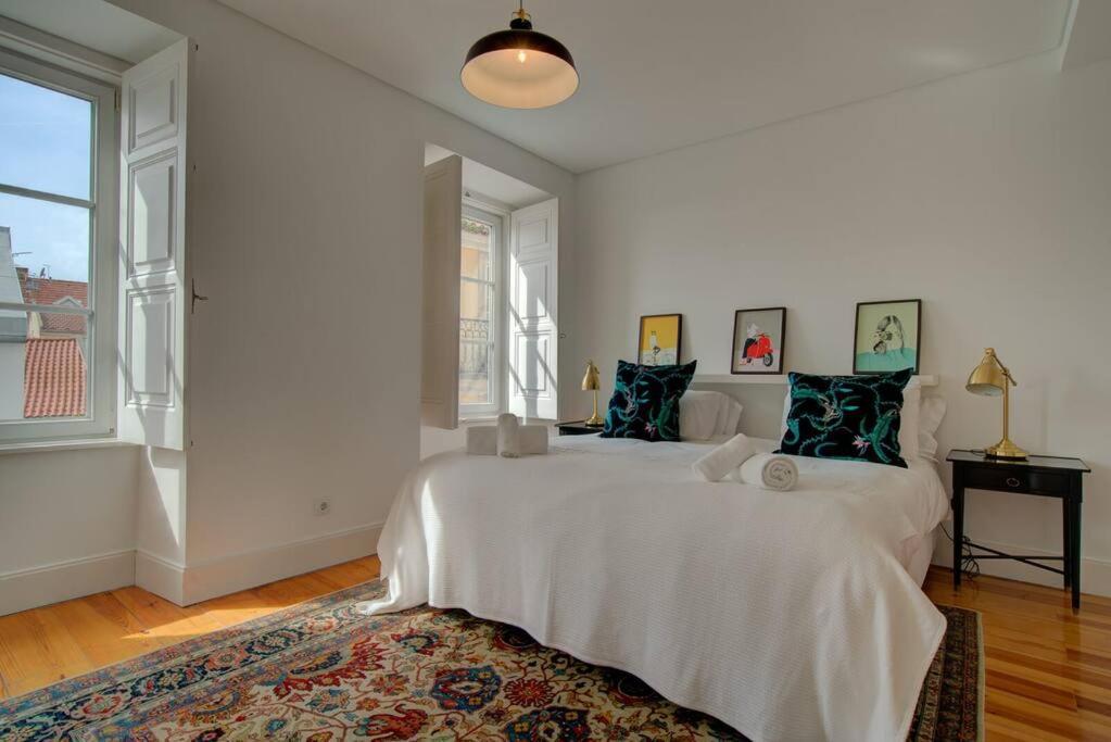 Tracey & Neill'S Place In Principe Real Lisbon Bagian luar foto