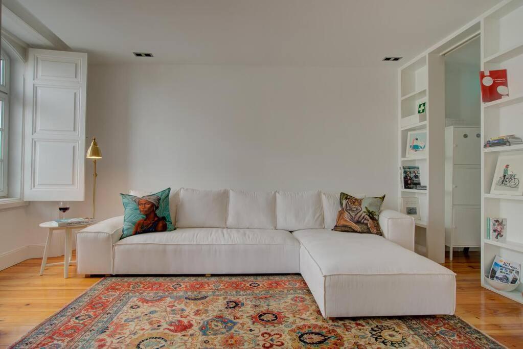 Tracey & Neill'S Place In Principe Real Lisbon Bagian luar foto